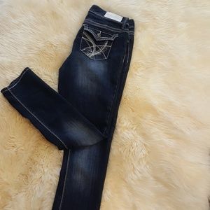 Like new pair of Ariya jeans